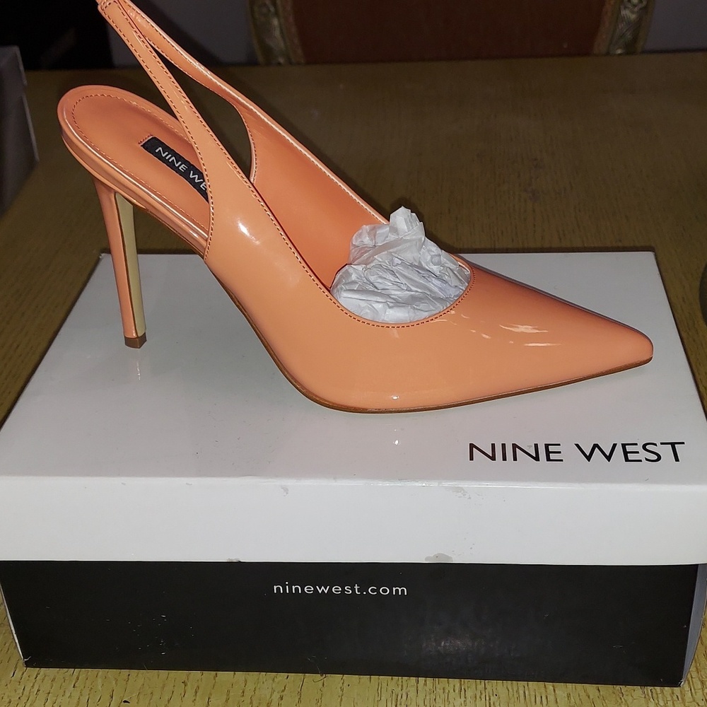 Nine West Slingback shoes Size 9M Orange